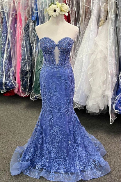 Robe de bal longue trompette à décolleté en cœur et application de dentelle - Inspiration pour une tenue de soirée N248