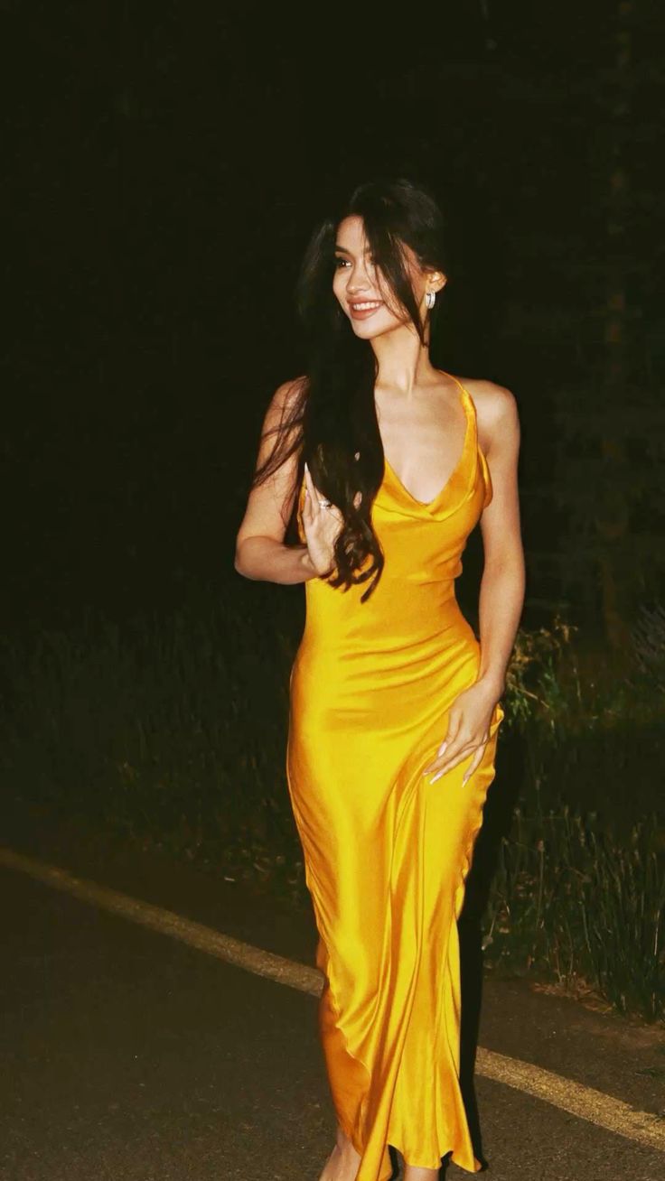 Simple Mermaid Spaghetti Strap Yellow Satin Ruffles Graduation Formal Dress For Teens N1100