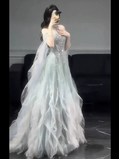 Robe de bal pailletée à épaules dénudées et manches à volants ornées de perles - Inspiration pour une longue soirée - Tenues pour un 18e anniversaire AB2224