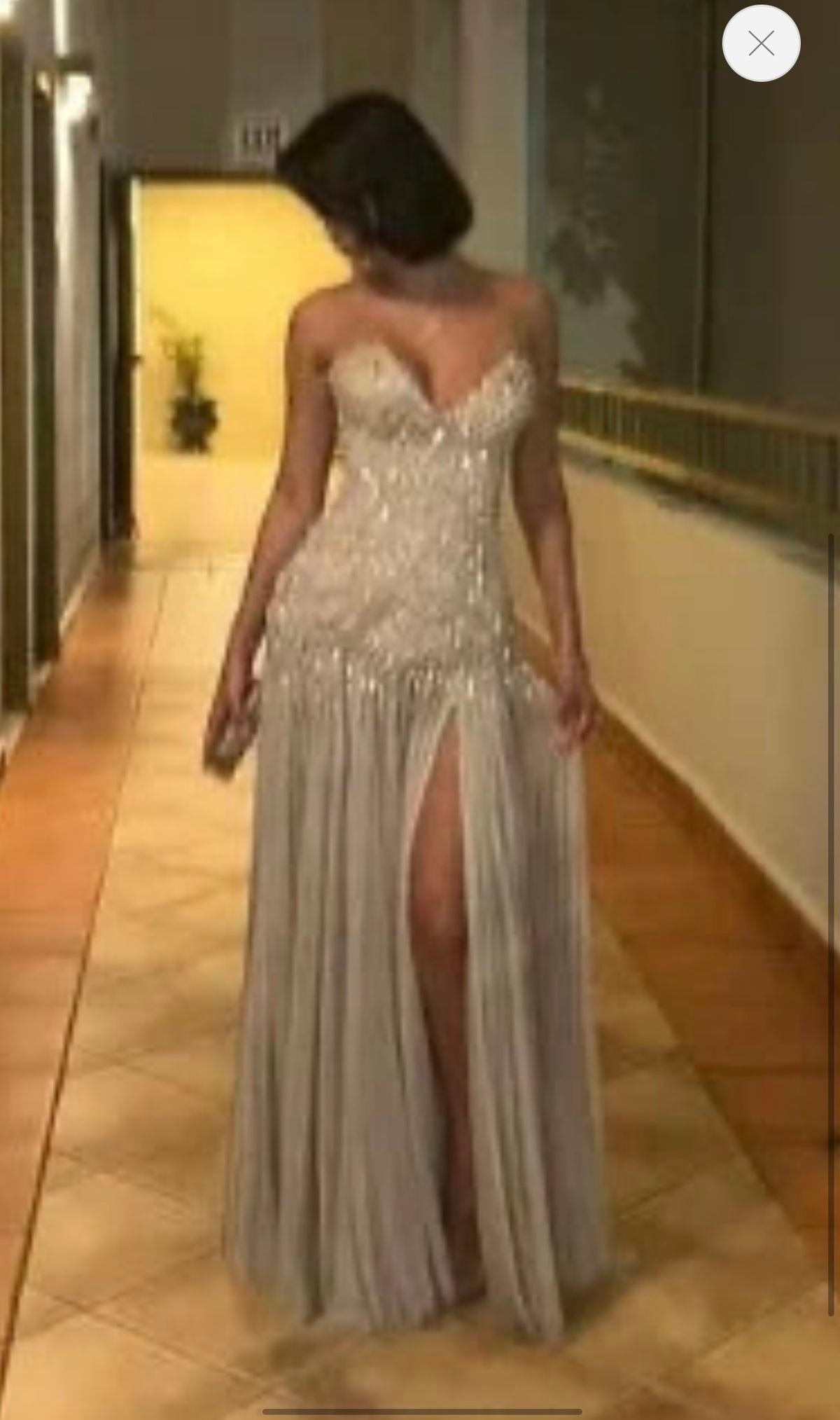 Robe de bal longue élégante en mousseline champagne, coupe trapèze, décolleté cœur, taille basse, ornée de perles, idéale pour une soirée, un 18e anniversaire ou une remise de diplôme (N903)