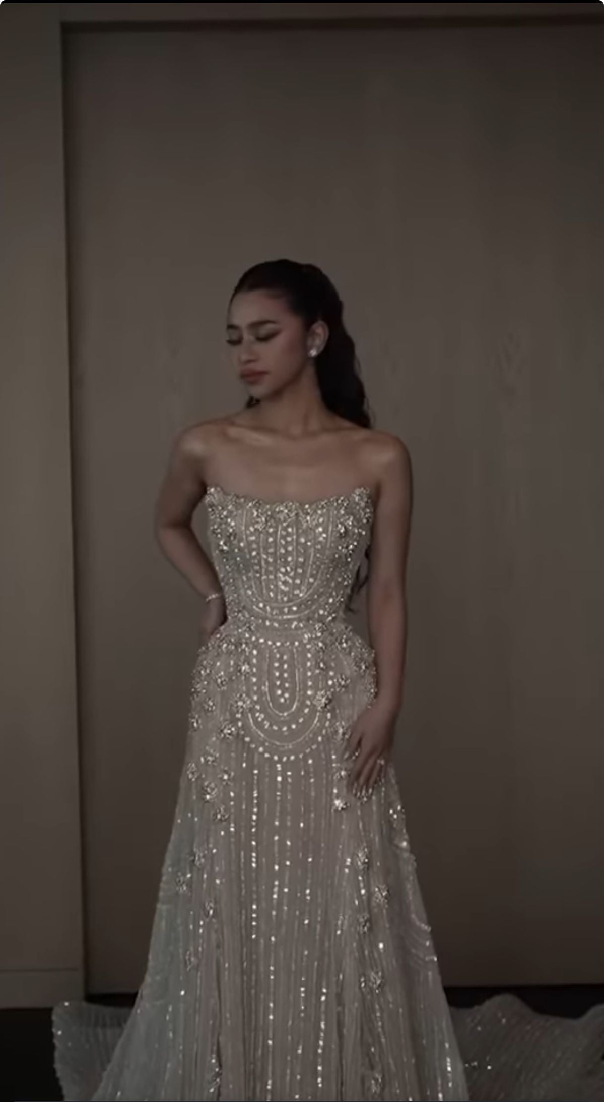 Elegantes A-Linien-Trägerloses Champagner-Pailletten-Ärmelloses Ballkleid für Damen Mädchen Teenager N2315