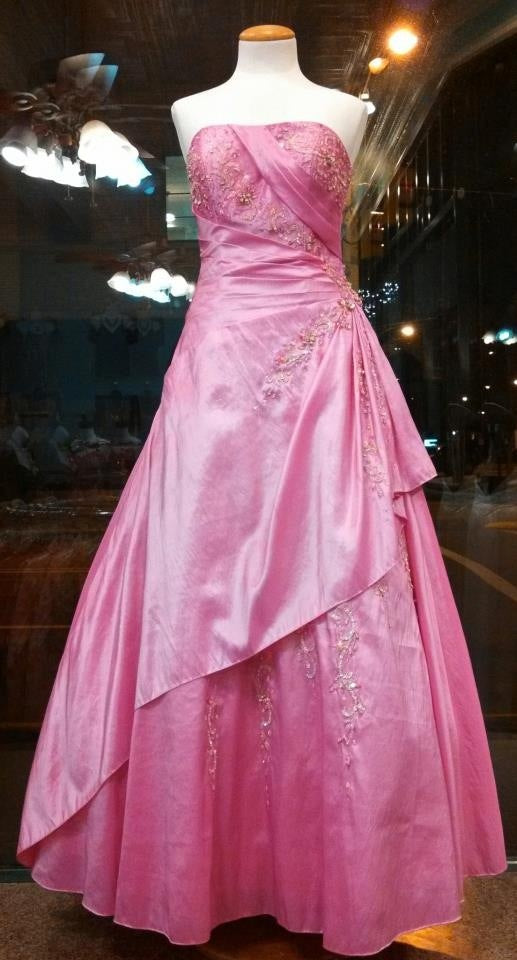 Vintage Ballkleider Trägerlos Rosa Ärmellos Lange Abschlussballkleider Für Damen N4160