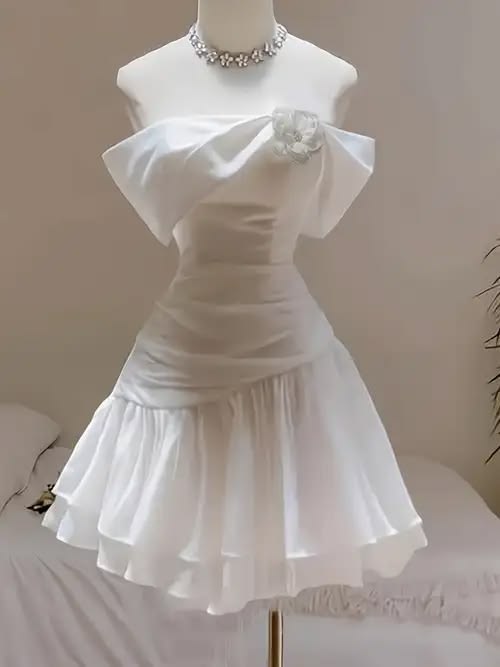 Wunderschöne kurze Homecoming-Kleider Ballkleid Off-Shoulder Weiß Halb-formelle Abschlussfeier Hoco Outfit RB4654