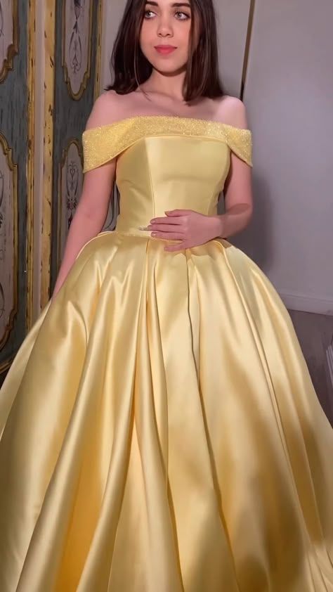 Charming Ball Gown Off The Shoulder Yellow Satin Long Quinceanera Dress Sweet 15 16 Dresses AB299