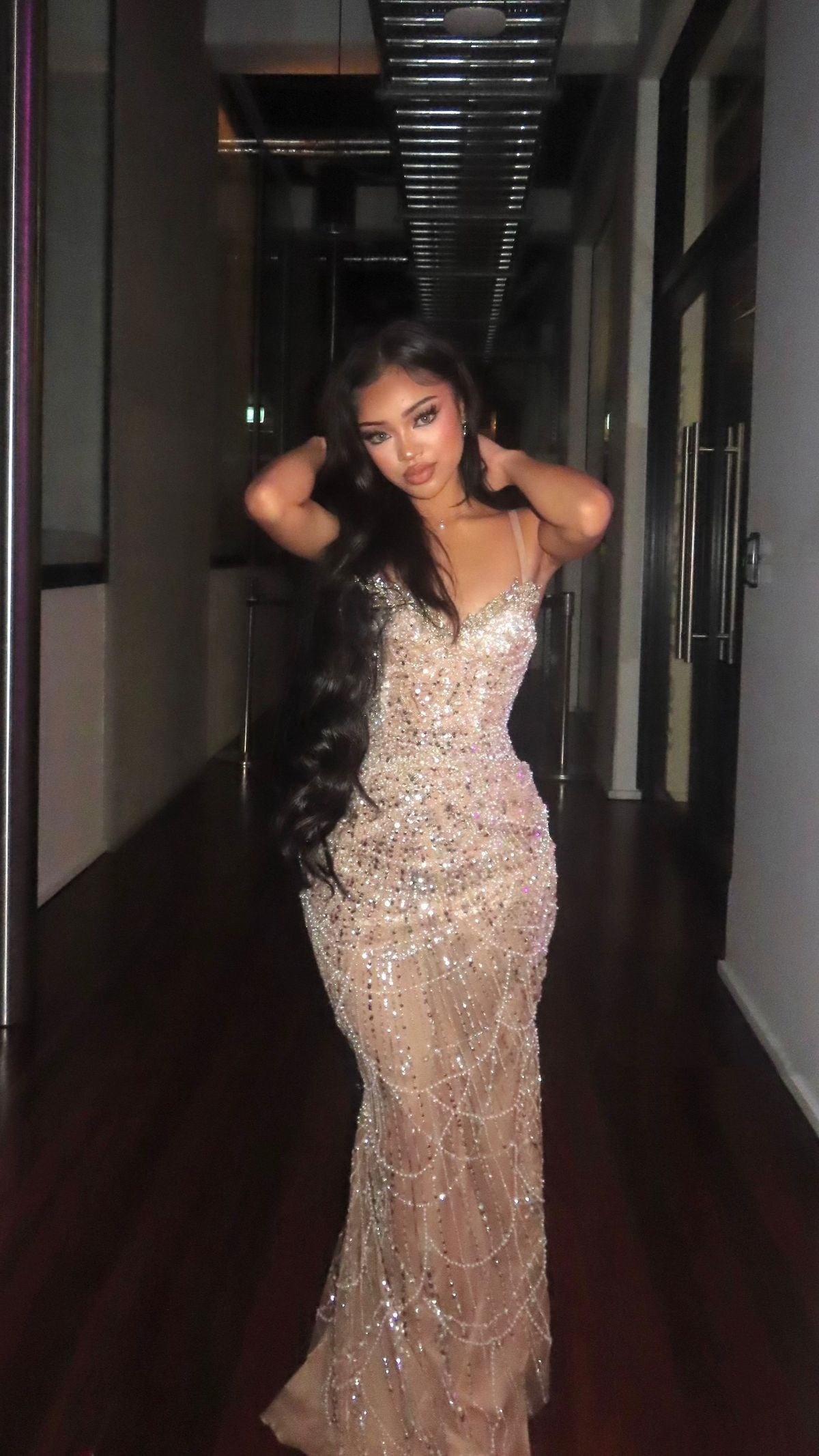 Sparkly Mermaid Spaghetti Strap Sequin Champagne Prom Dresses Long Evening Formal Gown Wedding Party Gowns N369