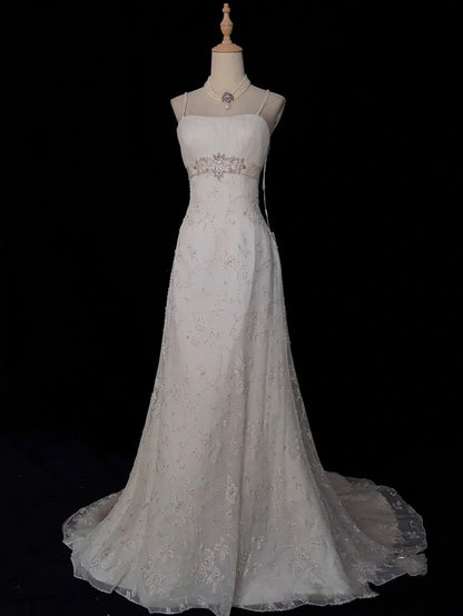 Robe de mariée rétro années 50, coupe trapèze, bretelles spaghetti, perles argentées et dentelle, tailles petites et grandes, idéale pour un mariage printemps-été AB1478