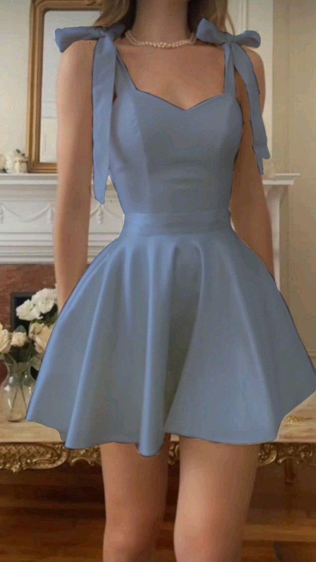 Robe courte classique trapèze bleu pour bal de promo de lycée ou homecoming avec bretelles spaghetti et nœud RB4657