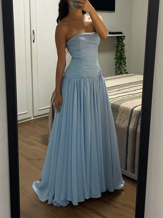 Bezauberndes, trägerloses, langes, blaues Satin-Abendkleid in A-Linie, ideal für Abschlussball und Hochzeitsgäste (N895)
