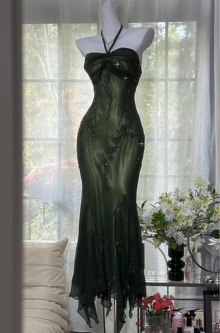 Elegantes Meerjungfrauen-Halterkleid aus dunkelgrünem Chiffon, ideal für Abschlussball, Party, 20. Geburtstag oder Abschlussfeier (Modell N1616)
