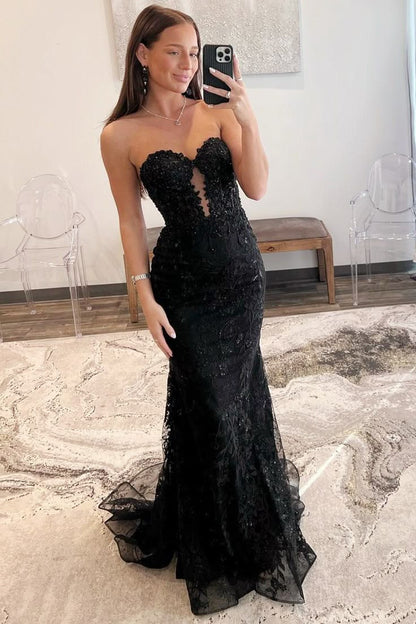 Robe de bal longue trompette à décolleté en cœur et application de dentelle - Inspiration pour une tenue de soirée N248