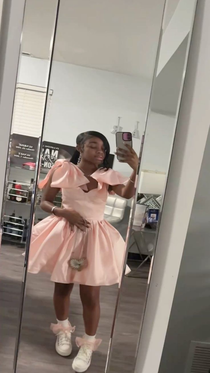 Flirty Short Homecoming Dresses Ball Gown Spaghetti Strap Pink With Bow Senior Graduation Mini Hoco Outfits RB4665