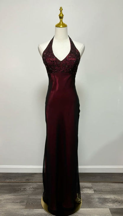 Robe de soirée longue bordeaux en tulle, style sirène, dos nu, style années 90, idéale pour un bal de promo ou un dîner chic (AB2039)