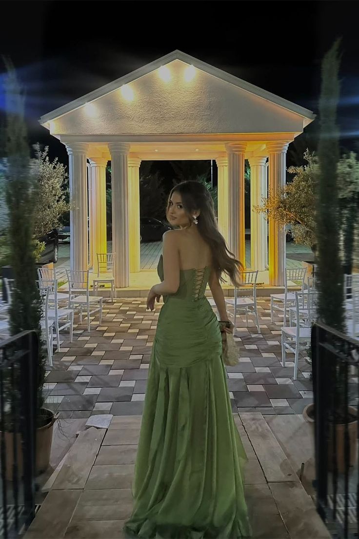 Pretty Mermaid Sweetheart Strapless Sleeveless Chiffon Prom Dresses Long Ruffle With Lace-Up Back For Teens N1501