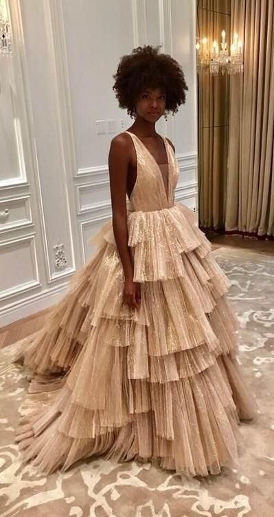 Robe de bal luxueuse dorée plissée à plusieurs couches, robe de soirée pour quinceañera N801