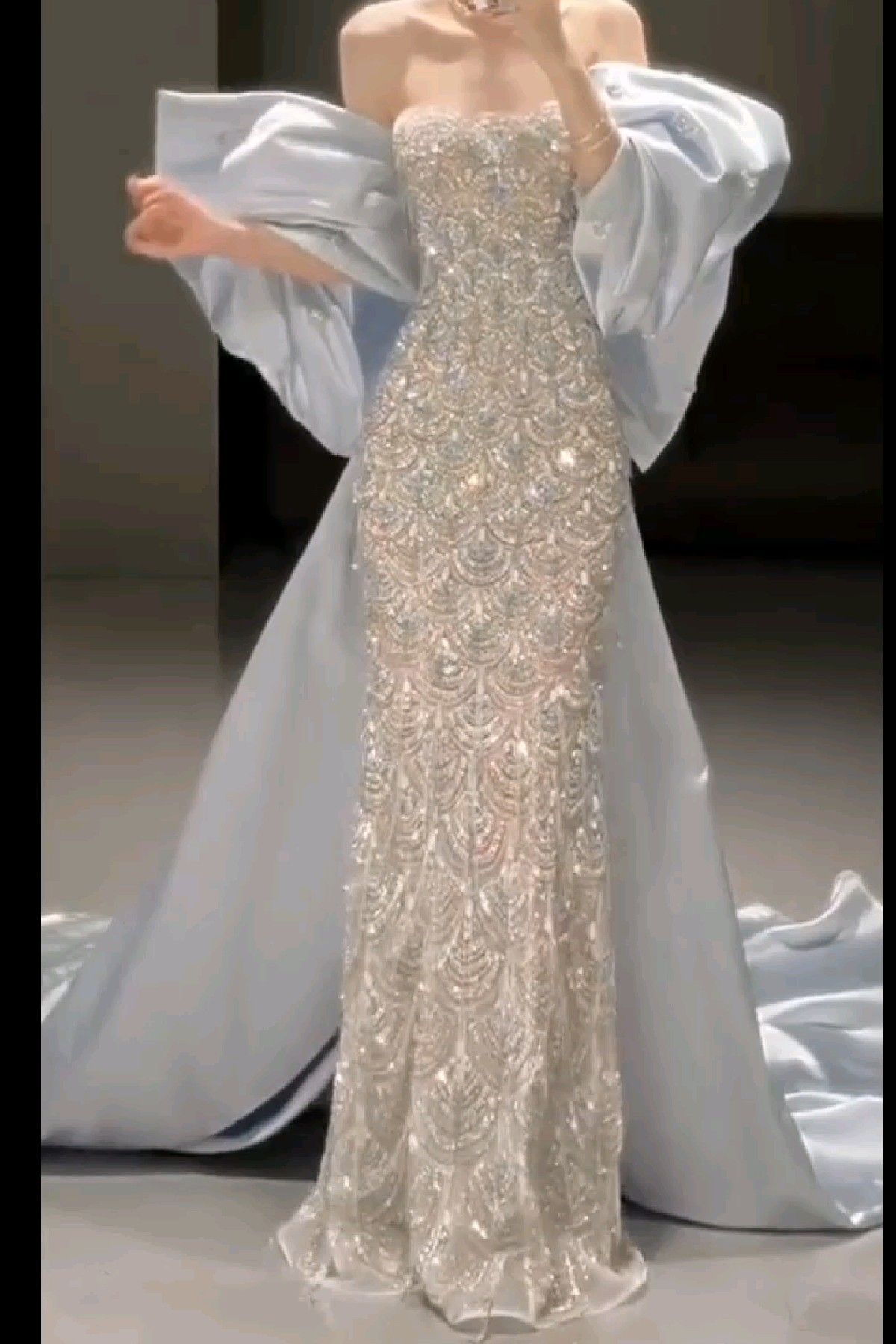 Charming Mermaid Strapless Champagne Sequins Long Prom Dresses With Beadings Party Dress For Women AB1517