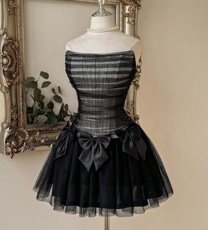 Ball Gown Strapless Black Tulle Princess 17Th Birthday Homecoming Dress Graduation Outfit RB6783