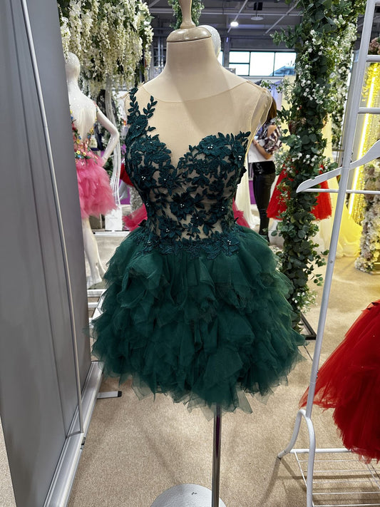 Niedliches Ballkleid, U-Boot-Ausschnitt, Dunkelgrün mit Applikationen, Mini-Abschlusskleider, kurze Abschlussball-Outfits, RB3694
