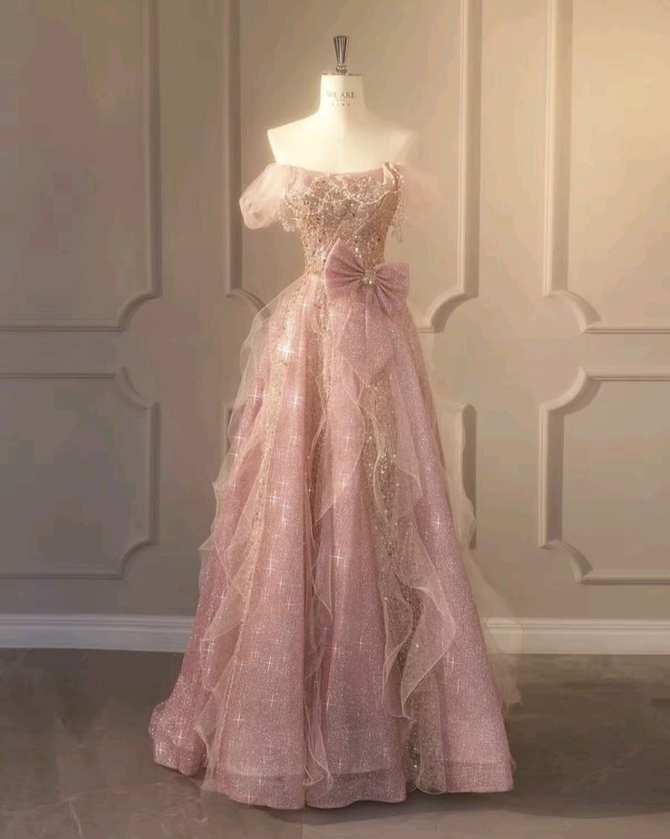 Tulle Prom Dress Sexy Ball Gown Off Shoulder Pink With Tiered Bow Long Party Evening Formal Gown RC1223