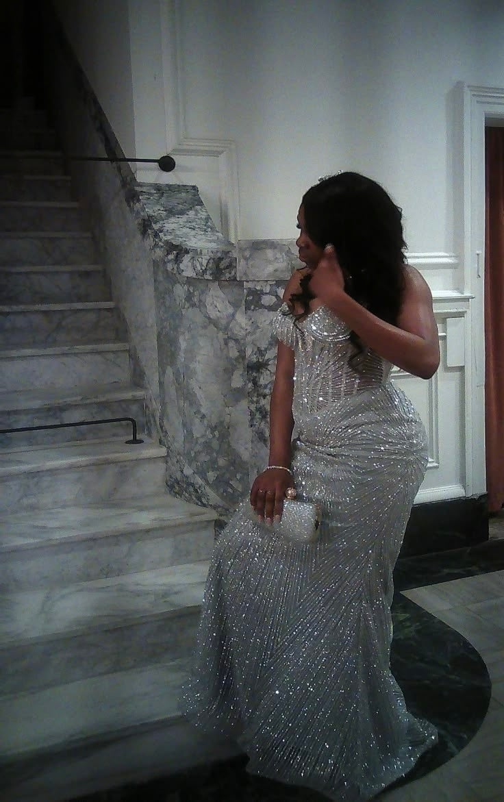 Sexy Mermaid Sweetheart Silver Sequin Black Women Long Prom Dresses Impress 18th Birthday Outfits Evening Gowns RC1227