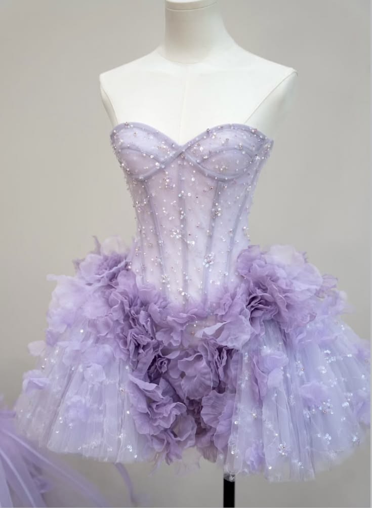 Luxuriöses Ballkleid, Neckholder, Fliederfarbenes Tüll, Mini-Abschlussball-Kleid, Kurz mit Blumen, Heimkehr-Outfits RB3706
