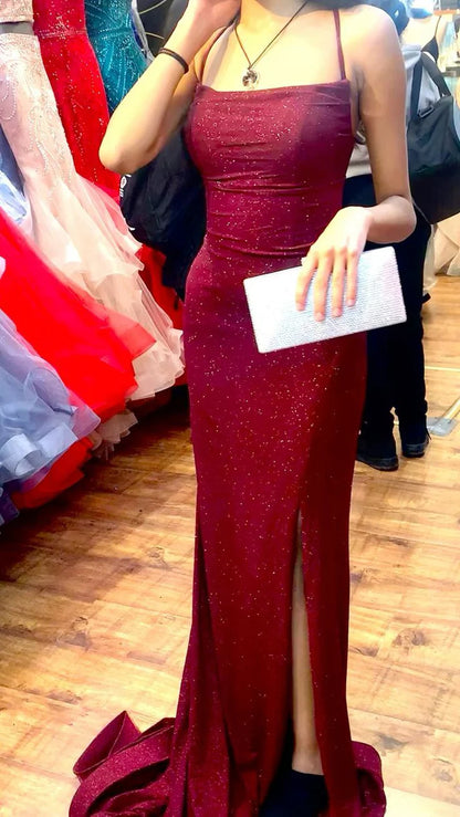 Robe de soirée longue à bretelles spaghetti, style sirène, rouge bordeaux, ornée de sequins et fendue, référence AB675