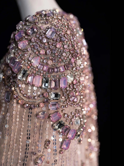 Robe de bal longue rose à paillettes et perles, décolleté en V, coupe trapèze, taille haute, N547