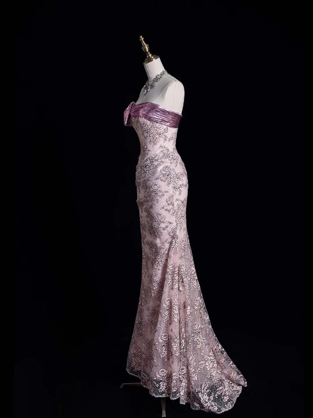 Robe de bal bustier rose en dentelle, longue, idéale pour une soirée semi-formelle (N559)
