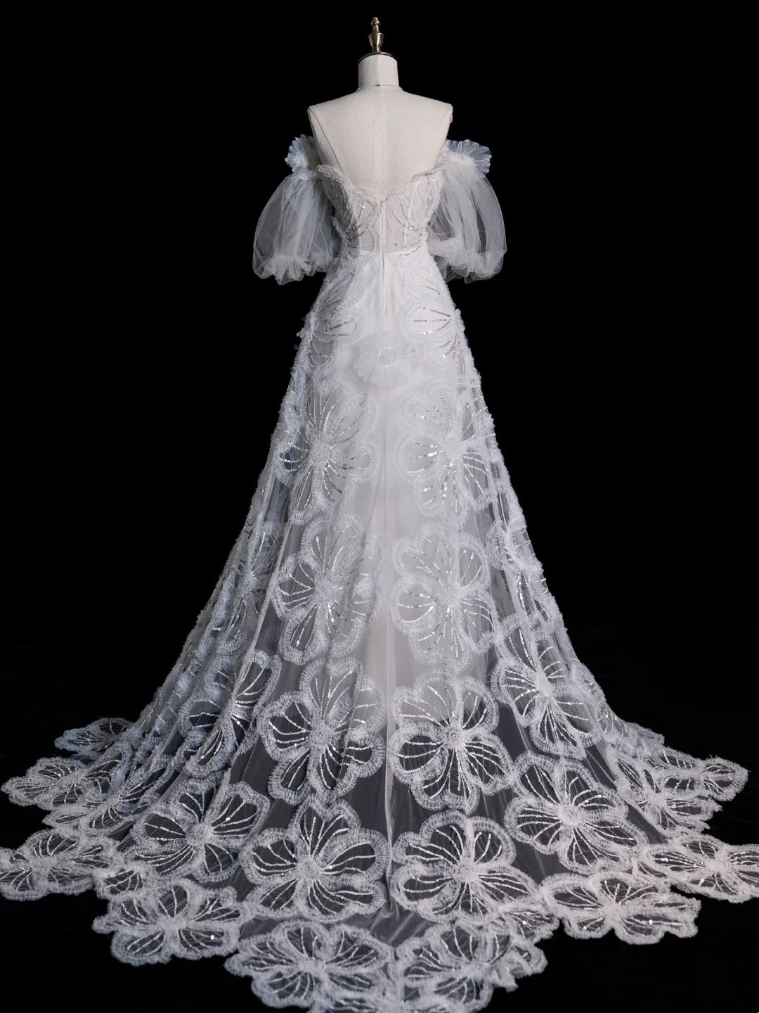 Robe de bal princesse en tulle blanc à épaules dénudées et manches longues, style bohème féérique, robe de mariée d'été N557