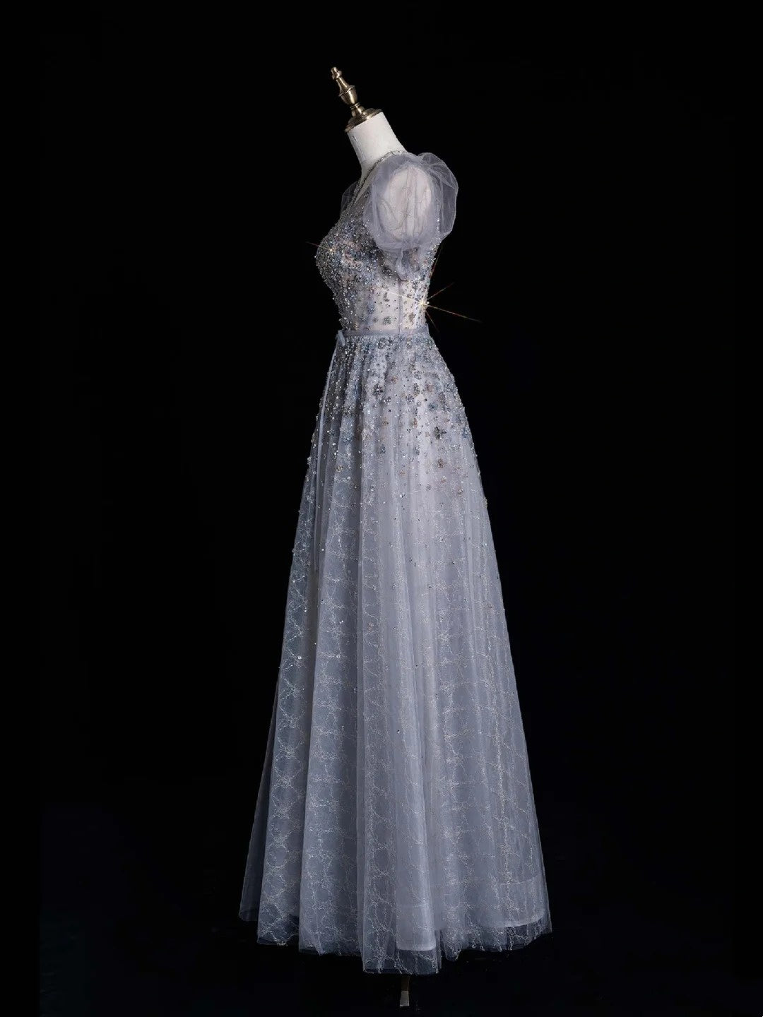 Robe de bal modeste, col rond, en tulle gris argenté, manches longues ou courtes, idéale pour les lycéennes et les demoiselles d'honneur (N1037)