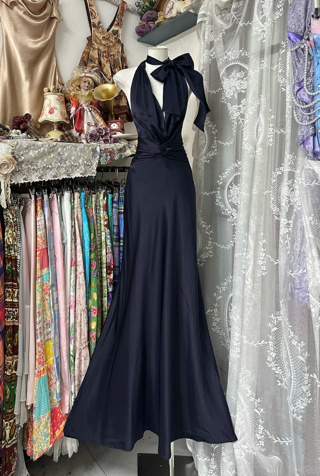 Elegant Mermaid V Neck Black Satin Long Prom Dresses For Teens Evening Outfits Formal Dress N1049