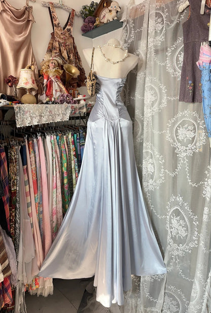 Elegantes, langes Meerjungfrauen-Abendkleid aus silbernem Satin mit Herzausschnitt für Teenager, formelles Abendkleid N1064