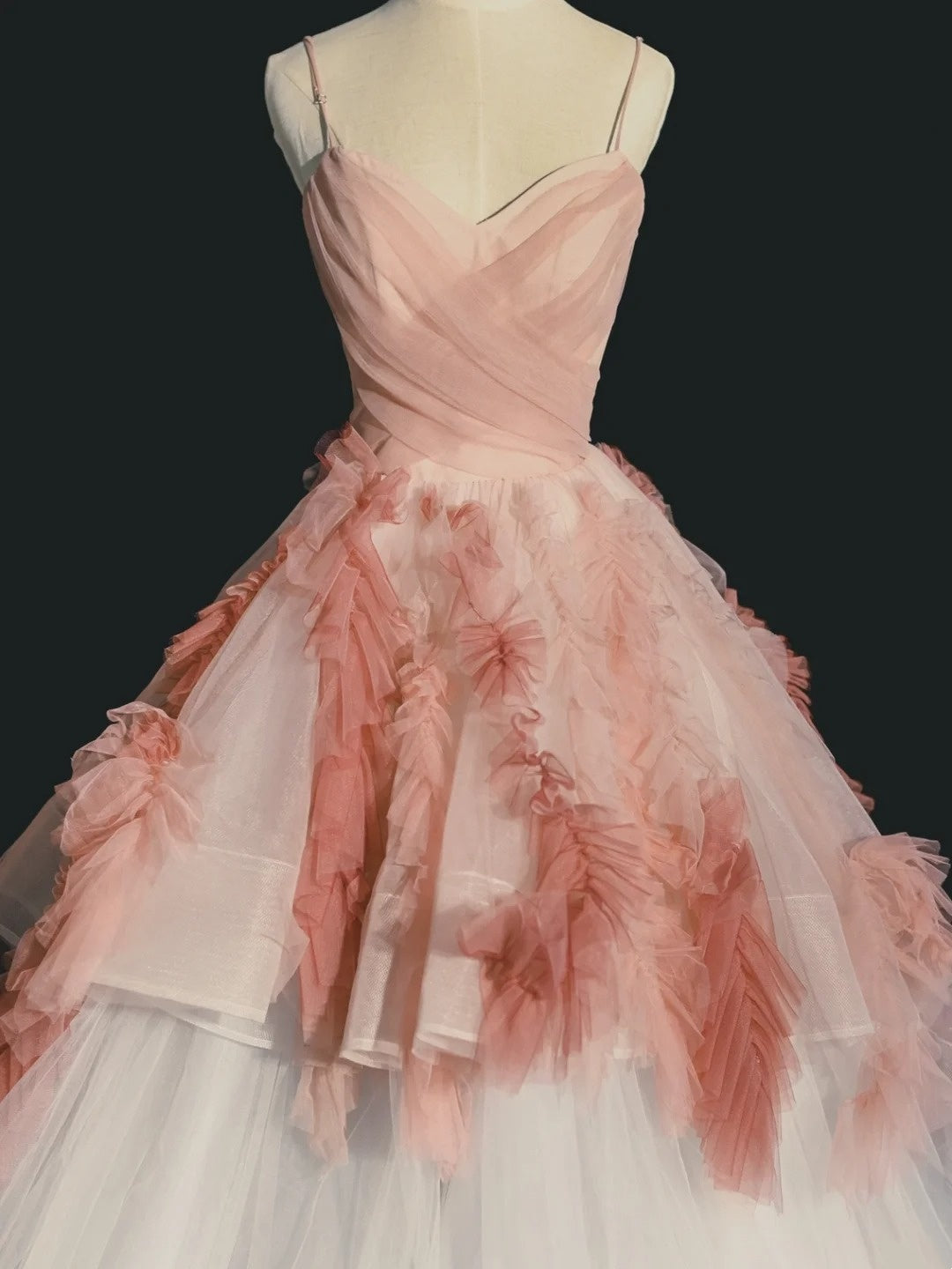 Robe de bal élégante à bretelles spaghetti en tulle rose, inspiration robe de bal longue N1233