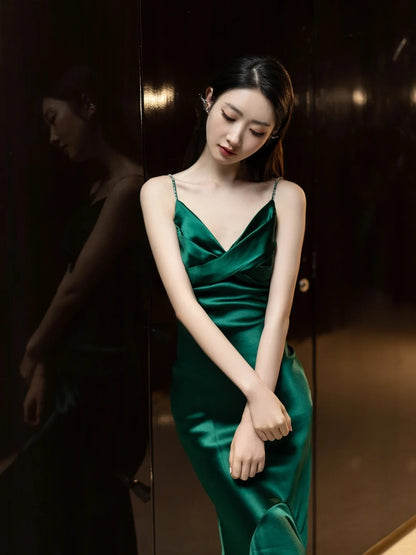 Modest Mermaid Spaghetti Strap Dark Emerald  Green With Backless Satin Long Prom Dresses Inspo Prom Gowns N300