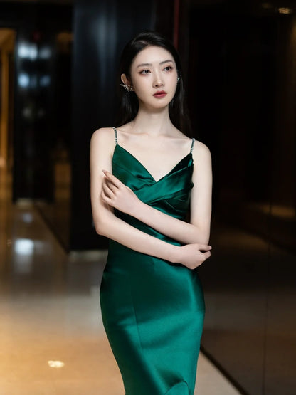 Modest Mermaid Spaghetti Strap Dark Emerald  Green With Backless Satin Long Prom Dresses Inspo Prom Gowns N300