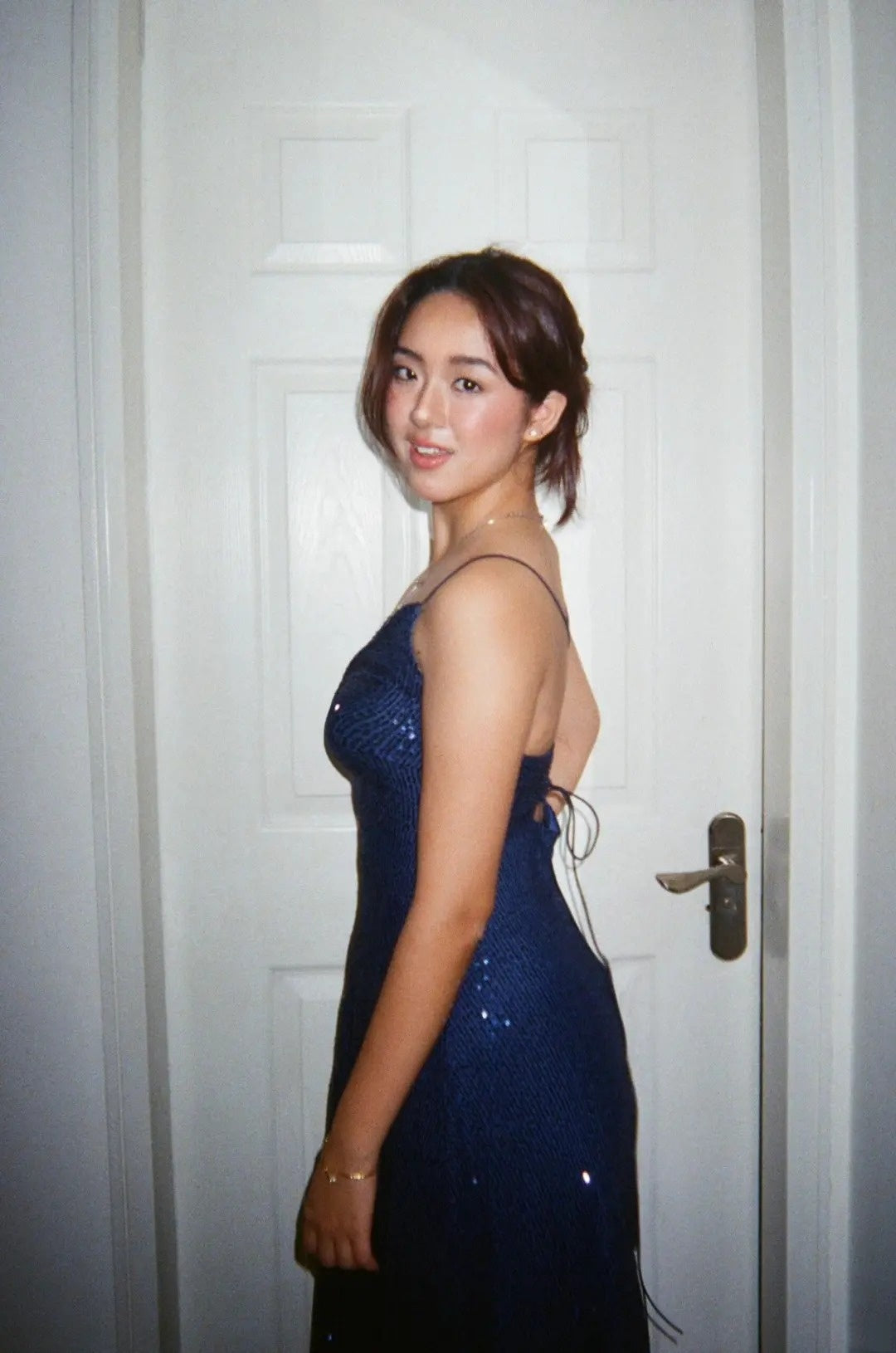 Robe de bal longue bleu marine à fines bretelles et dos corset, style sirène, inspiration pour un 18e anniversaire, robe de soirée formelle N467