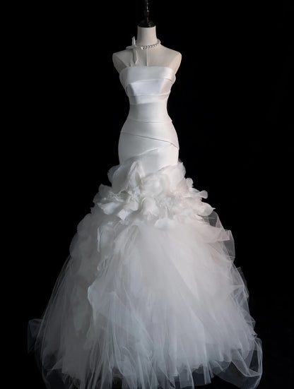 Robe de mariée sirène blanche sans manches plissée, coupe ajustée, modèle N566