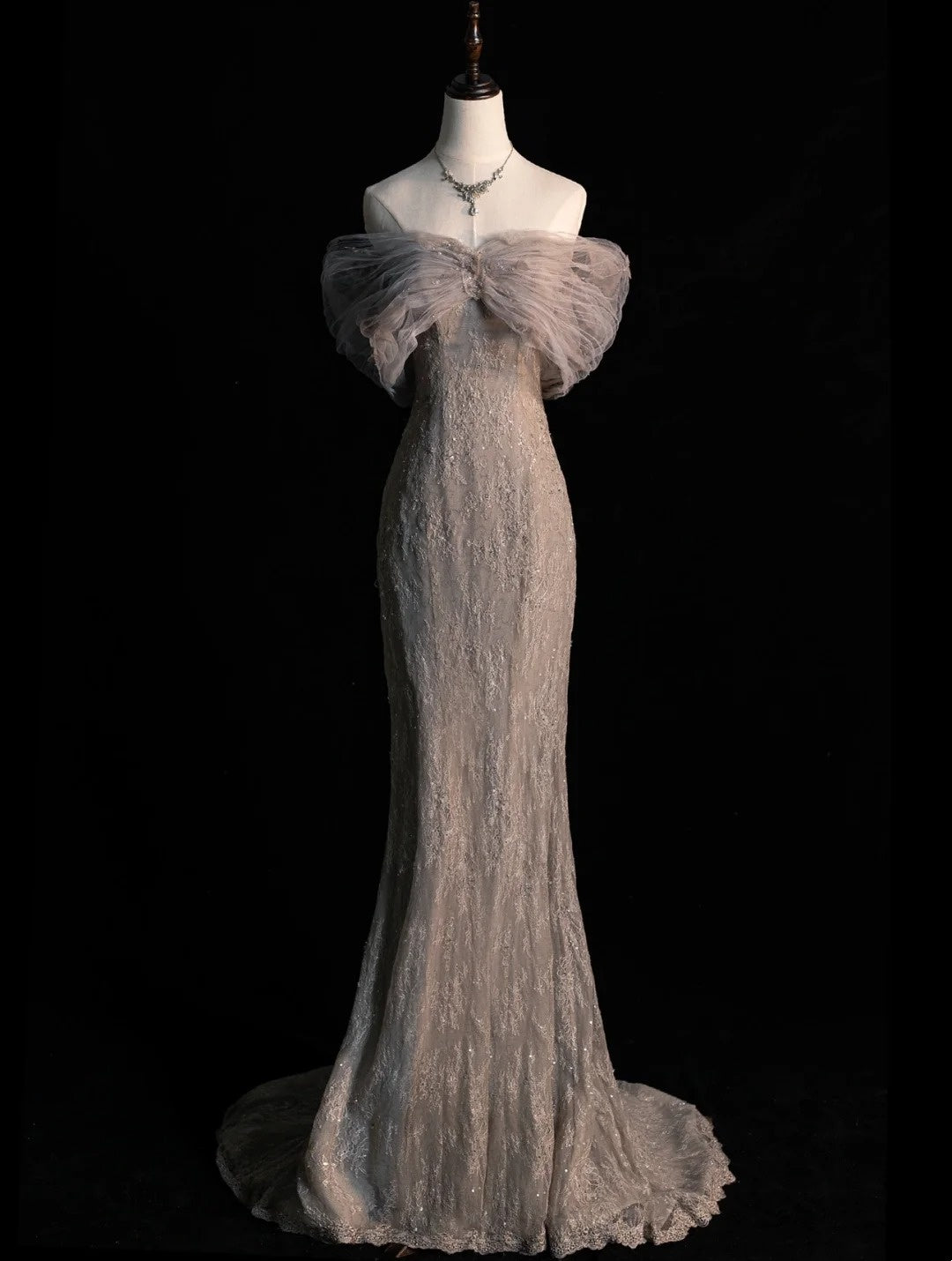 Robe de bal sobre, épaules dénudées, fourreau, longue, tenue de soirée semi-formelle N571