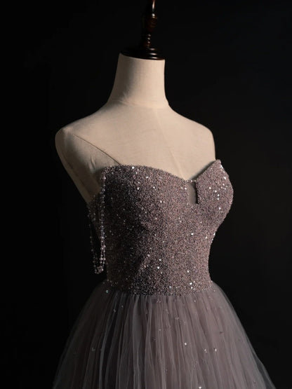 Robe de bal longue en tulle, élégante, coupe trapèze, décolleté cœur orné de perles, tenue de soirée formelle N573