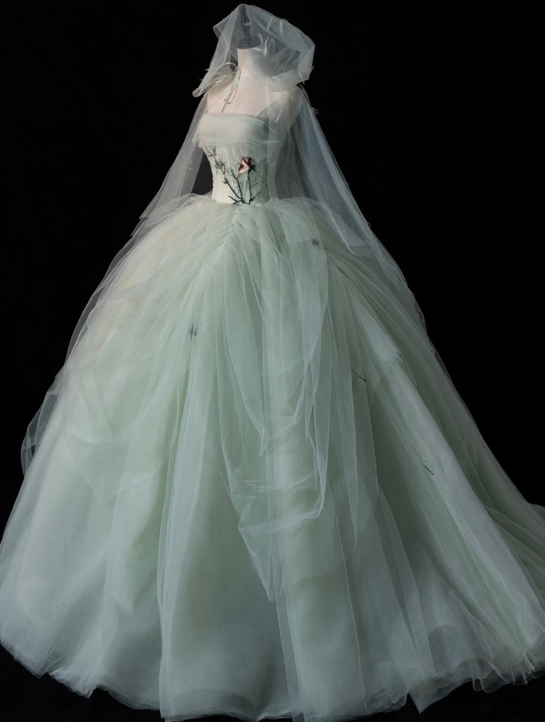 Robe de bal bustier vert menthe sans manches avec cape en tulle appliquée, longue robe de quinceañera, tenue d'anniversaire pour les 15 et 16 ans (N574)