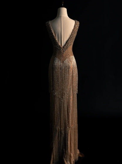 Robe de bal longue sirène modeste à col en V et franges à sequins N606