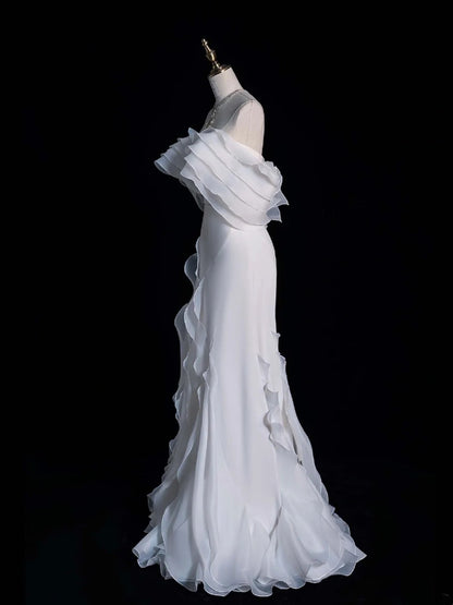 Robe de mariée sirène blanche en mousseline, épaules dénudées, corsage à volants, manches courtes, coupe ajustée, modèle N608