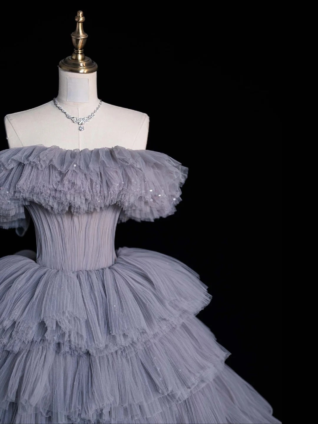 Robe de bal sobre à épaules dénudées en tulle gris, longue robe de soirée, tenue pour un 21e anniversaire, robe de remise de diplôme N852