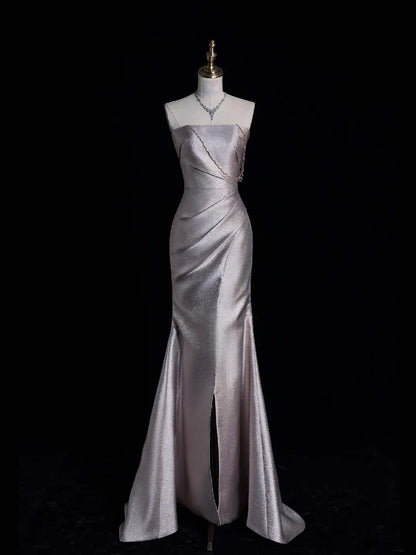 Robe de bal longue sirène rétro chic sans bretelles en satin gris argenté avec fente, style années 1950, référence N865