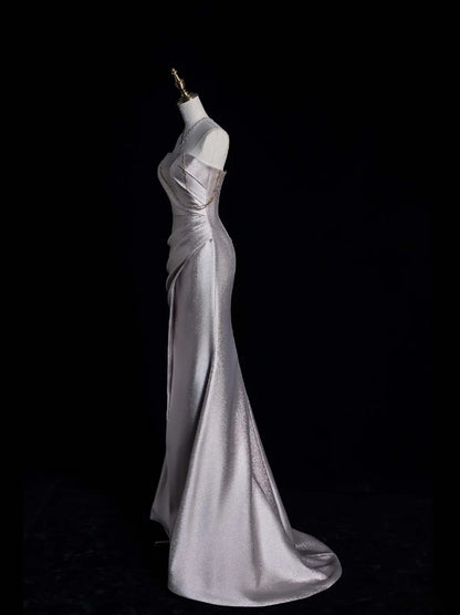 Robe de bal longue sirène rétro chic sans bretelles en satin gris argenté avec fente, style années 1950, référence N865