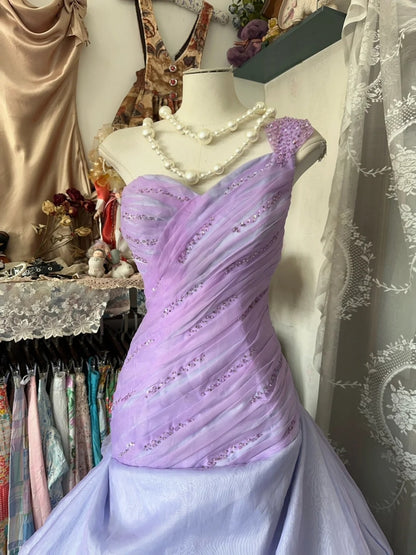 Robe de bal élégante asymétrique lilas ornée de perles et de plis, style années 2000, robe de soirée longue N857