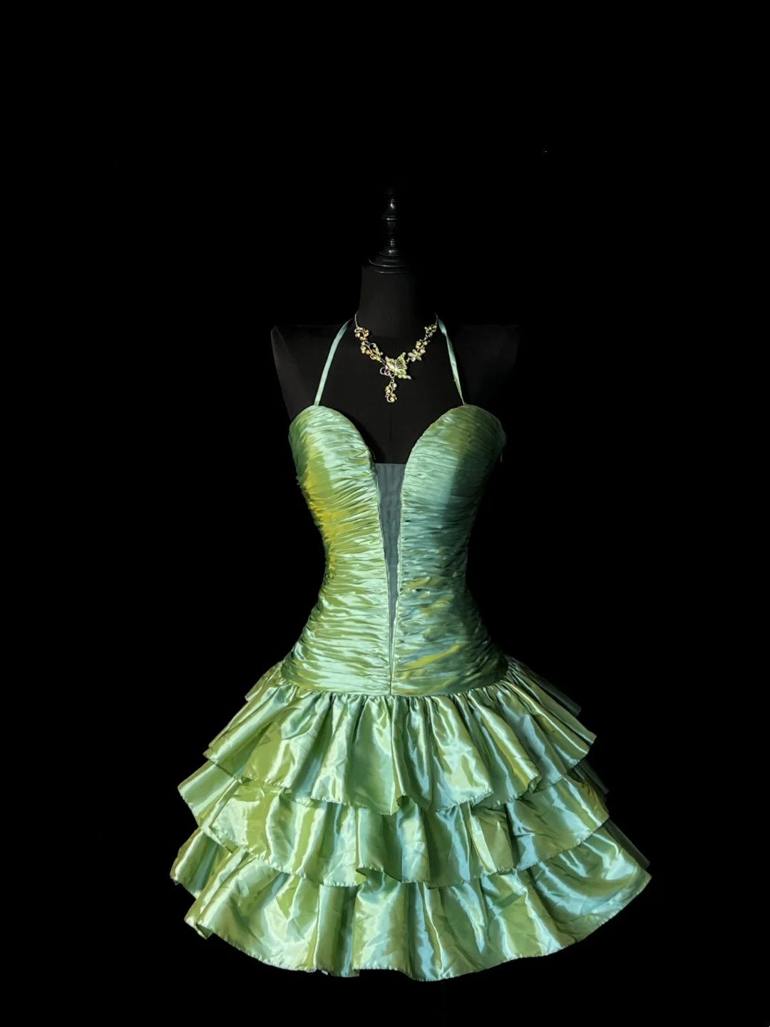 Robe de bal vintage bleu marine en satin, dos nu, taille basse, courte, idéale pour un 16e anniversaire, le bal de fin d'année du collège ou une soirée de gala (N956)