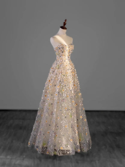 Robe de bal sobre en tulle champagne à bustier cœur fleuri, idéale pour les études supérieures ou les remises de diplômes (N1215).