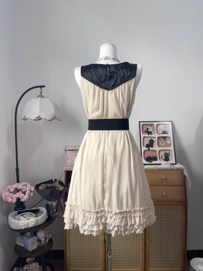 Vintage A Line Square Neck Champagne Chiffon With Flowers 16th Birthday Homecoming Dress Graduation Outfits RB6800