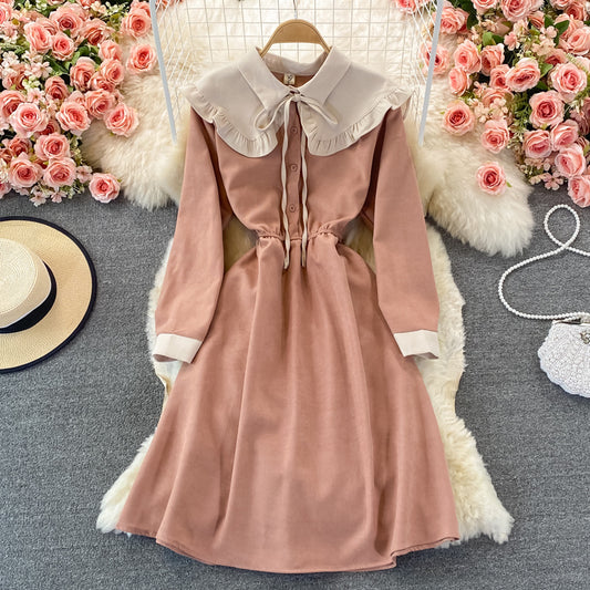 Süßes A-Linien-Langarmkleid Frühlings- und Herbstkleider RF0354