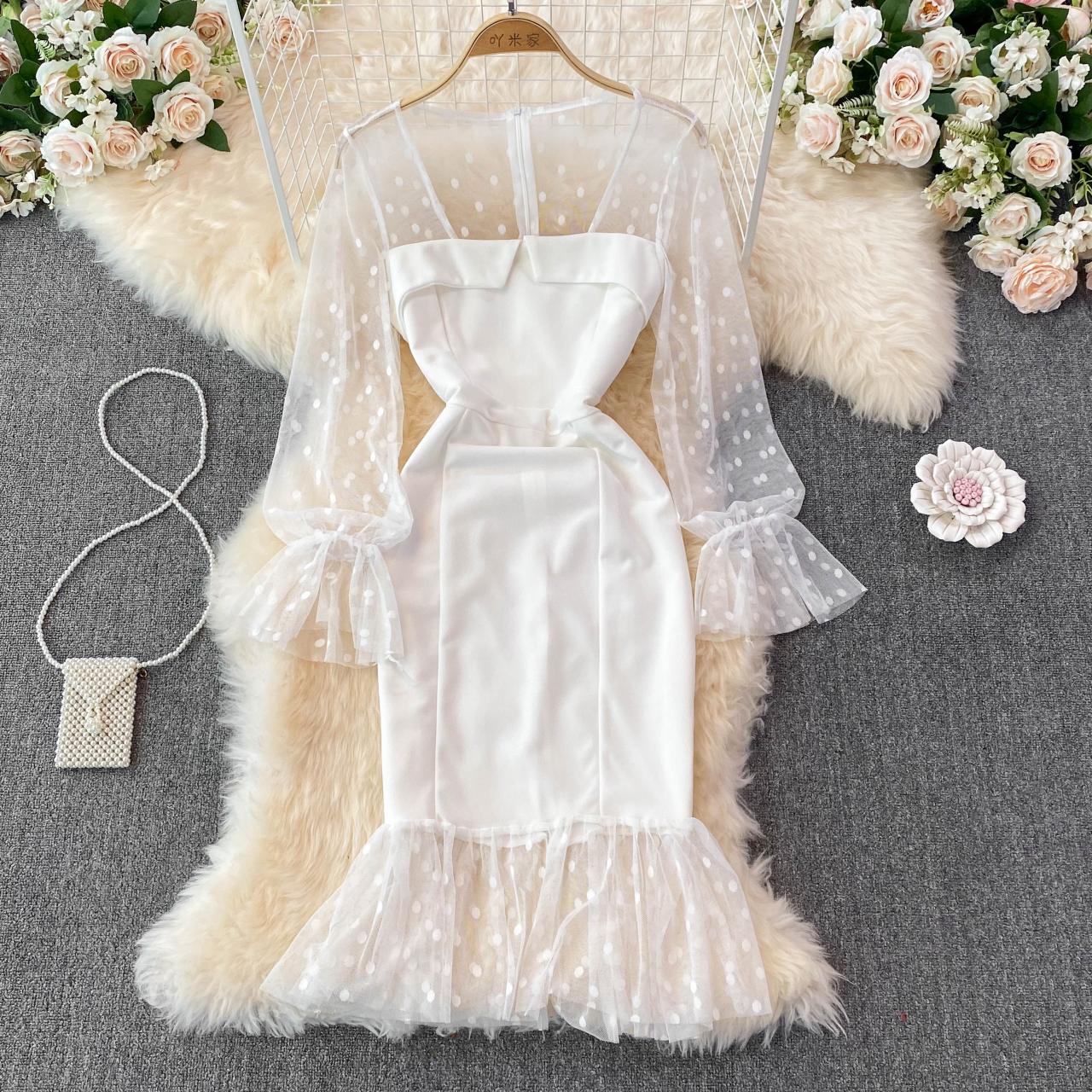 Robe courte sexy à manches longues et à la mode RF0229